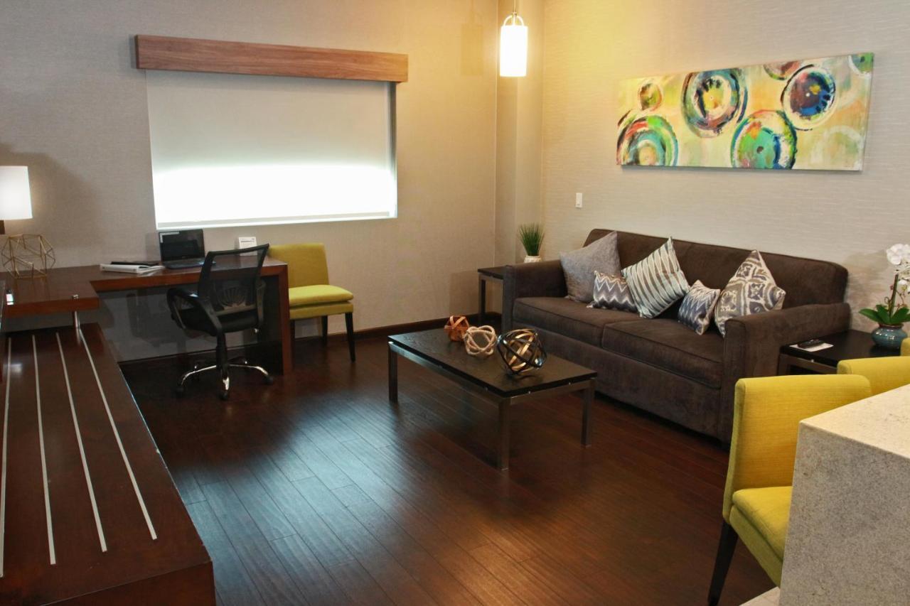 Holiday Inn Express & Suites Mexicali By Ihg Eksteriør billede