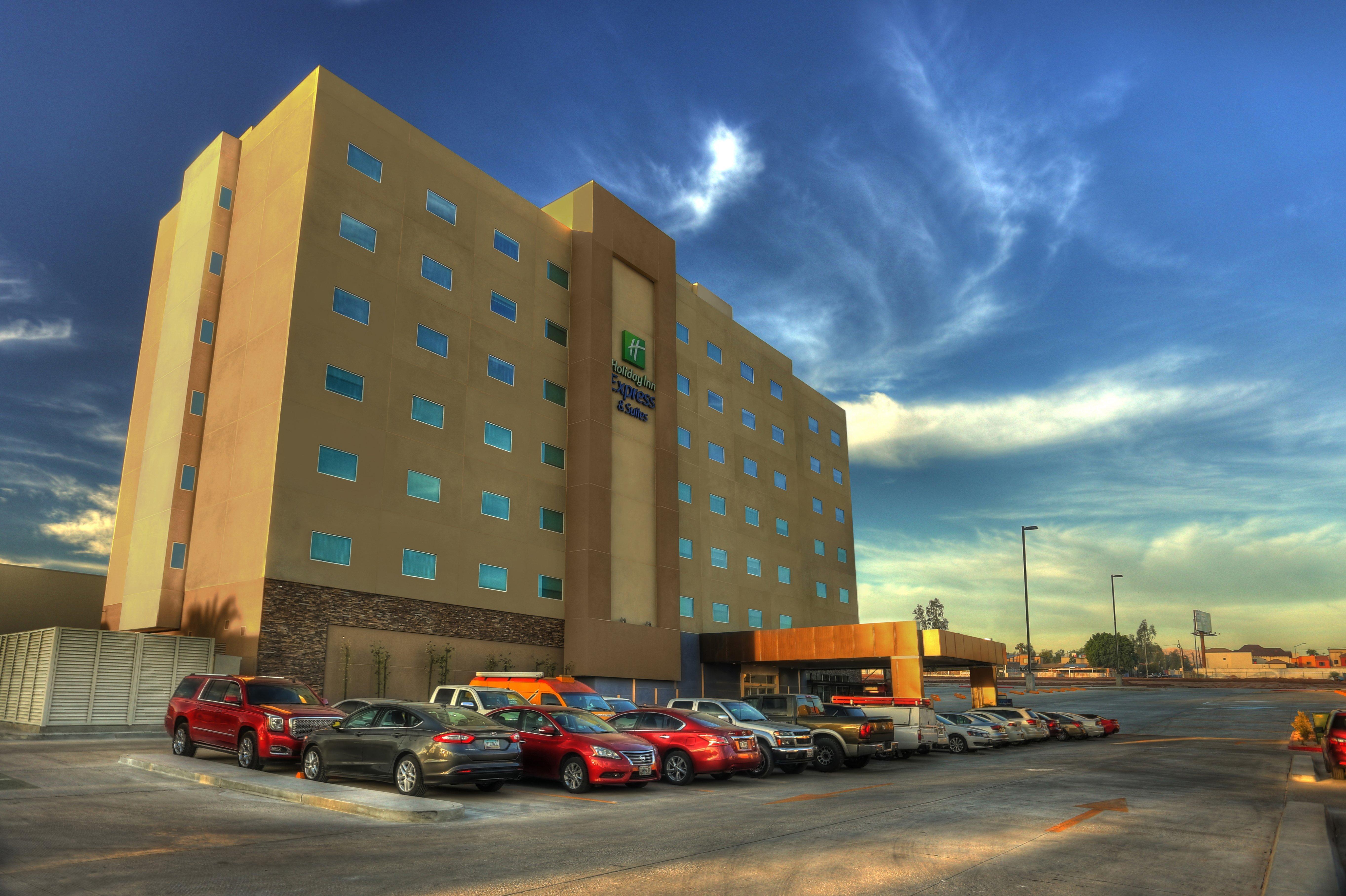 Holiday Inn Express & Suites Mexicali By Ihg Eksteriør billede
