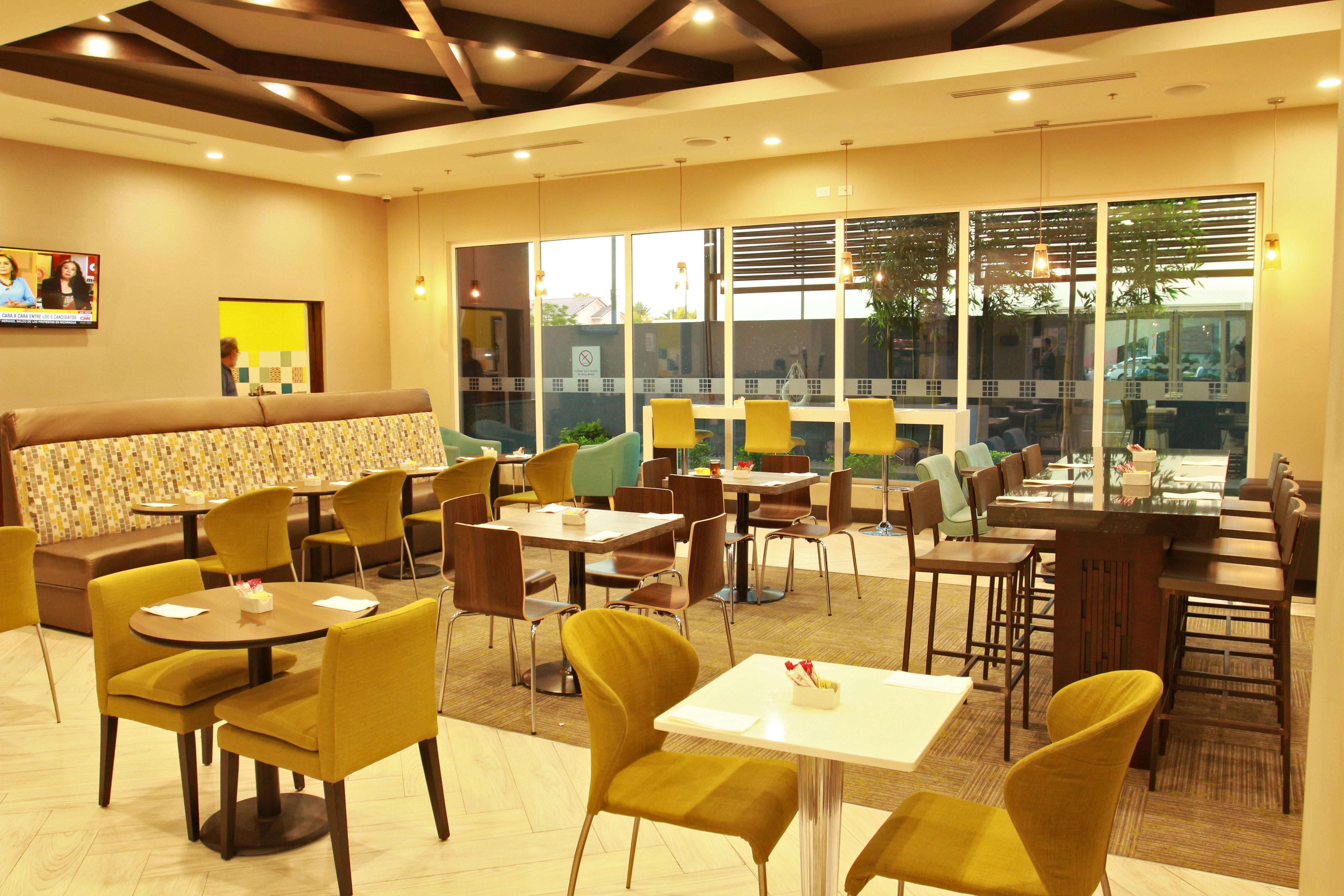 Holiday Inn Express & Suites Mexicali By Ihg Eksteriør billede